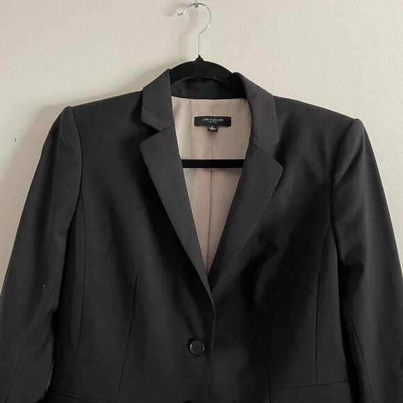 Ann Taylor Black Blazer - Picture 6 of 11
